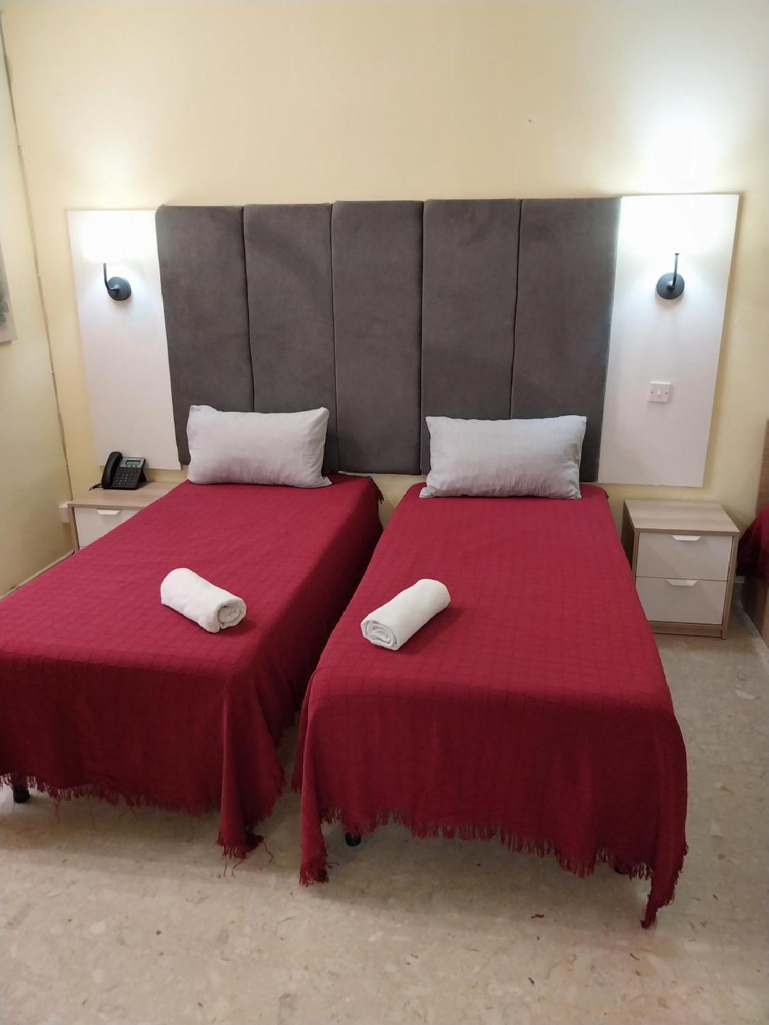 Whitestar Guesthouse Salina Kültér fotó