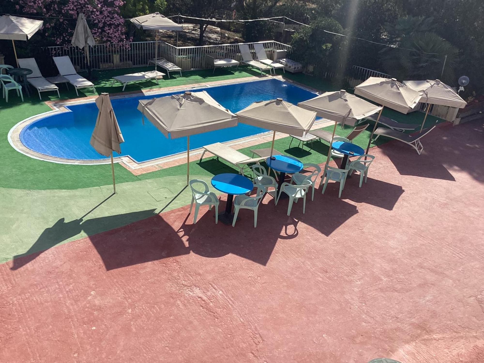 Whitestar Guesthouse Salina Kültér fotó