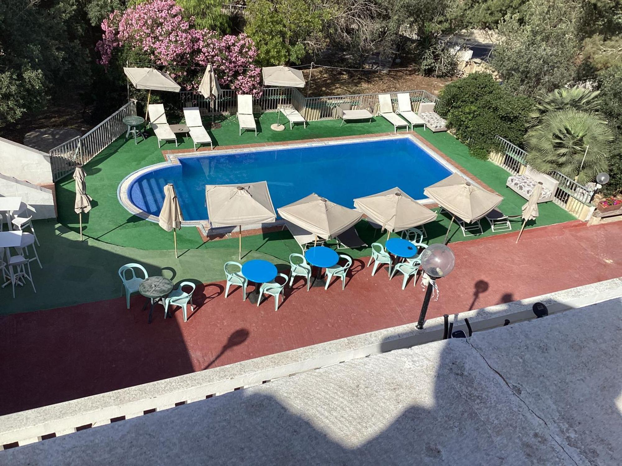 Whitestar Guesthouse Salina Kültér fotó