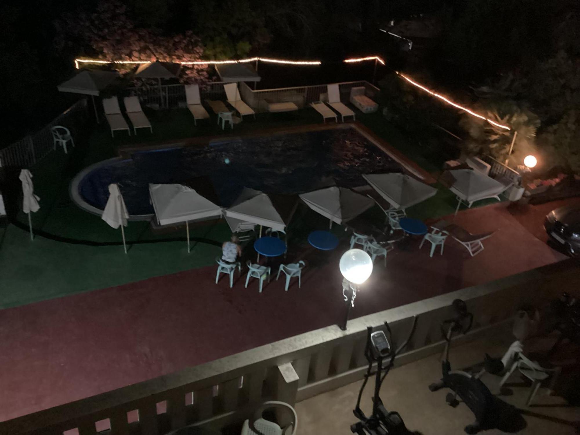 Whitestar Guesthouse Salina Kültér fotó