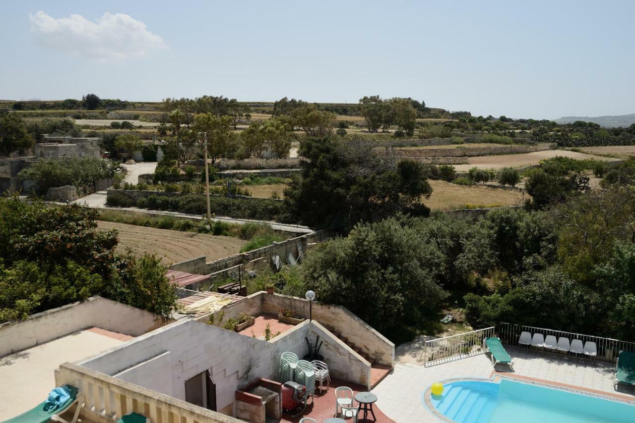 Whitestar Guesthouse Salina Kültér fotó
