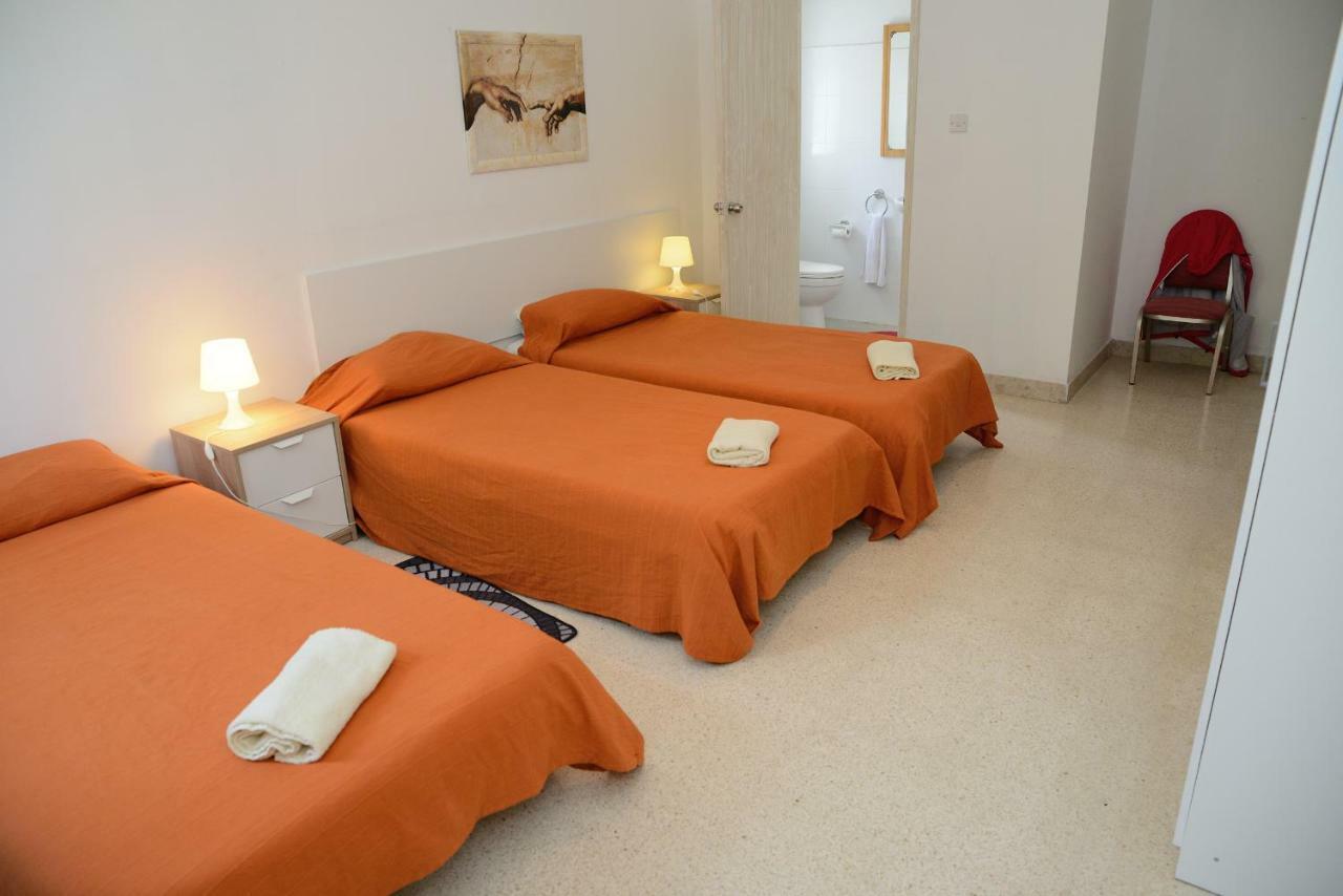 Whitestar Guesthouse Salina Kültér fotó